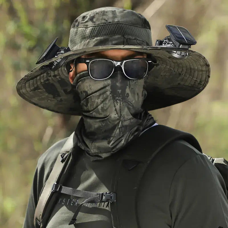 New Solar-Powered Outdoor Cooling Fan Hat