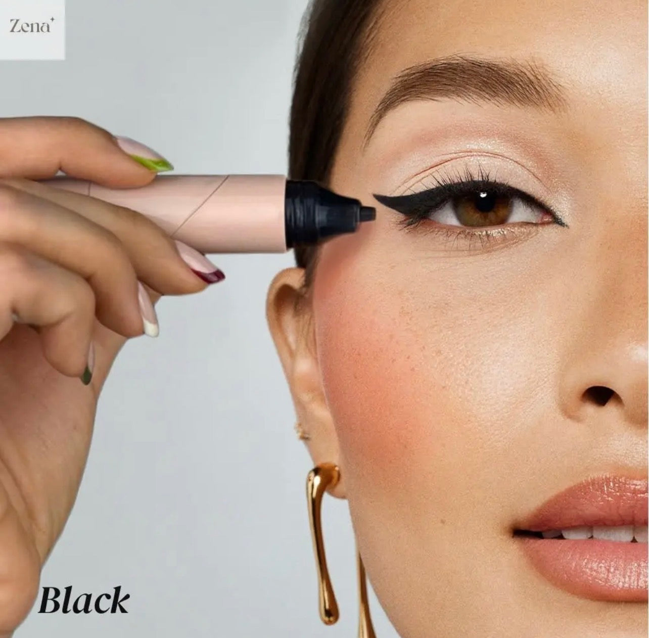 Stamp eyeliner