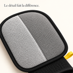 Gros plan sur la surface textile du gant anti-poils