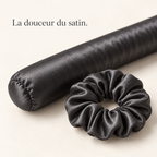Détail du satin anthracite du boudin et d’un chouchou